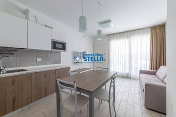 Vacation Rental for 5 Guests in Lido di Jesolo, Jesolo, Picture 2