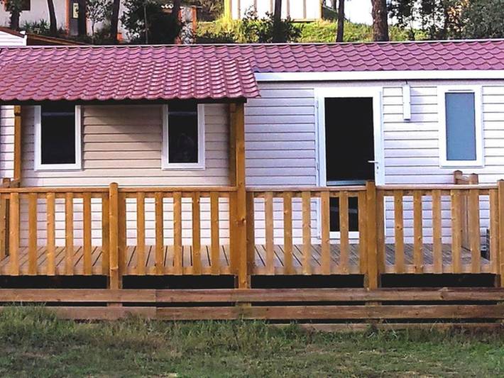 Mobil home pour 6 personnes, avec piscine à Viggianello