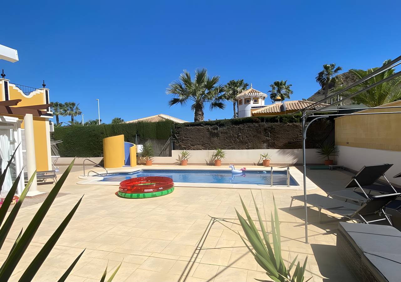 Holiday Home 'Sophie Mit Großem Pool' with Mountain View, Wi-Fi and Air Conditioning in Mazarron Country Club, Mazarrón