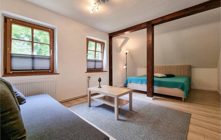 Ganze Ferienwohnung, Gemütliche Wohnung mit Parkplatz und WiFi in Kremmen, Ruppiner Seenland
