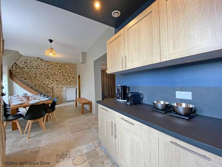 Location de vacances pour 6 personnes, avec terrasse à Saint-Fraimbault - 2