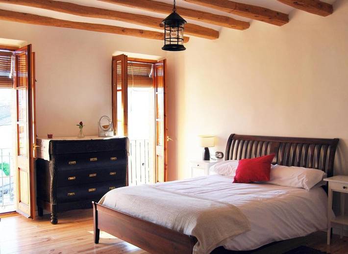 Casa rural para 6 personas, con vistas además de piscina y jardín en Alt Penedès - 2