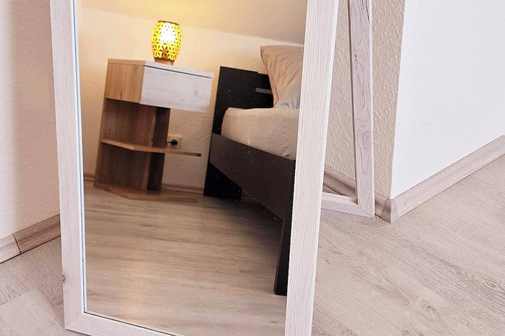 Große Dachgeschosswohnung in Löhne/Bad Oeynhausen in Löhne, Wiehengebirge