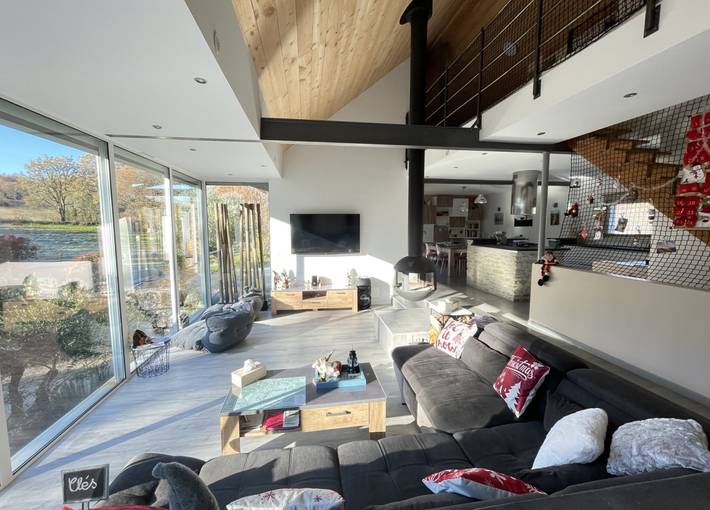 Gîte pour 6 personnes, avec balcon et jardin