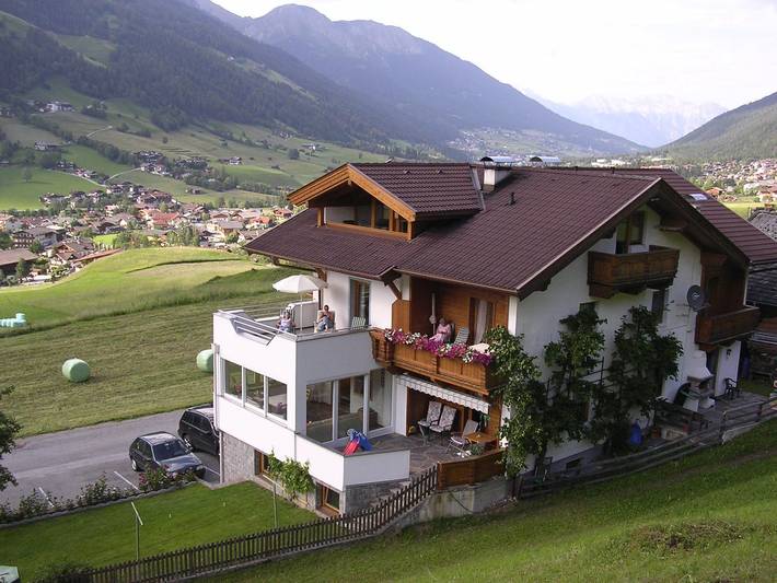 Ferienwohnung für 6 Personen, mit Ausblick und Balkon, kinderfreundlich - 1