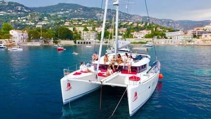 Bateau pour 8 personnes, avec vue et terrasse en Provence-Alpes-Côte d'Azur