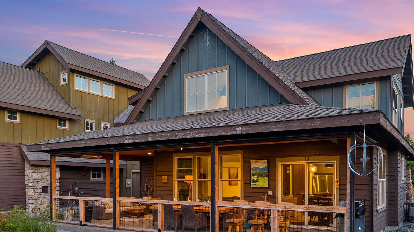 Treetop Escape: Hottub, Bbq, In/Outdoor Fireplace in Condado de Kittitas