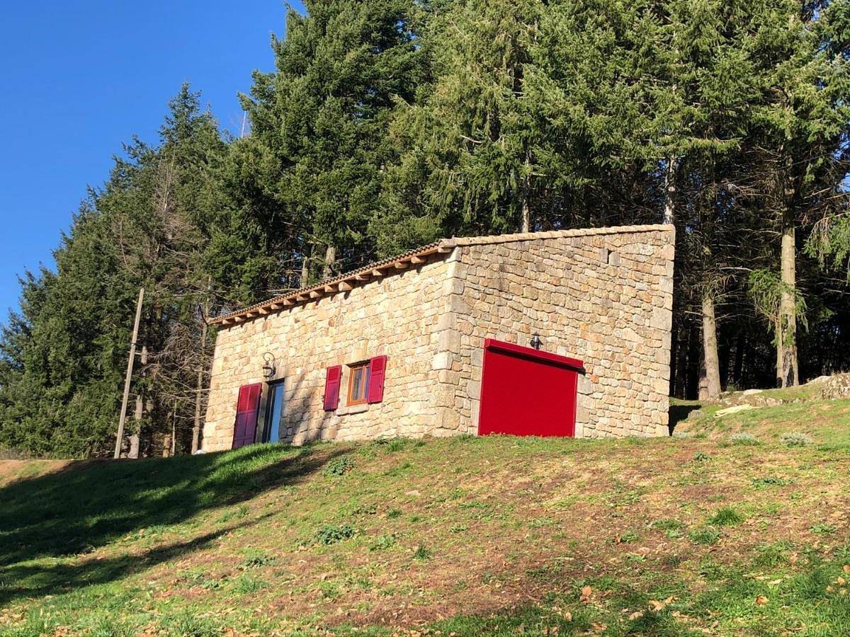 Two-Bedroom Chalet in Saint-Apollinaire-de-Rias, Parc naturel régional des Monts d'Ardèche