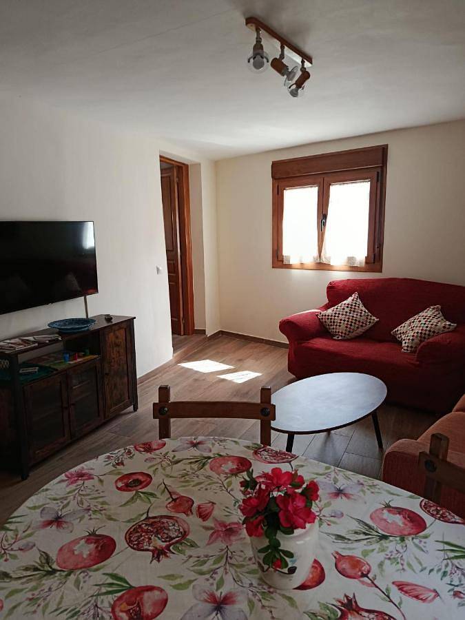 Apartamento de vacaciones para 6 personas, con terraza y vistas - 1
