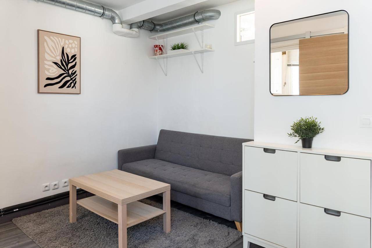 Appartement entier, Studio cosy proche Paris & Disneyland - Gare à pied in Le Perreux-sur-Marne, Val-de-Marne