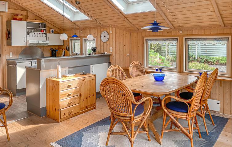 Feriehus for 6 personer med terrasse in Stillinge Strand, Slagelse