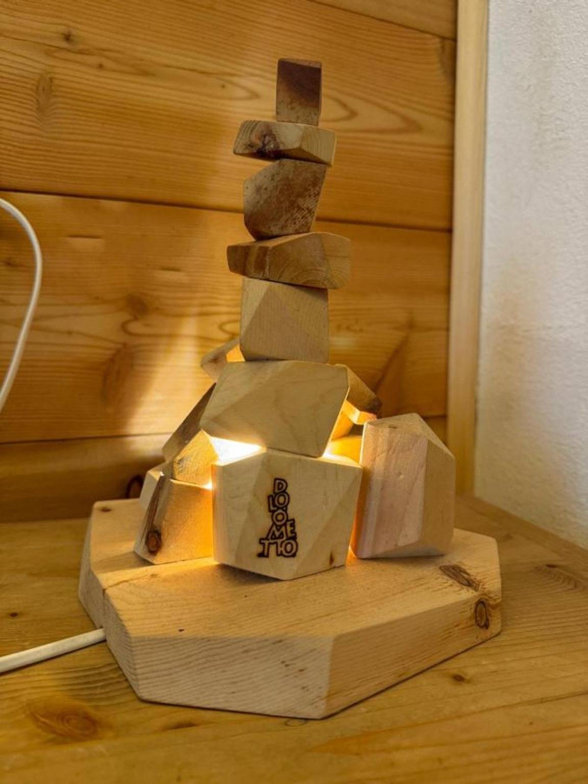 Appartement 'Veleza' met bergzicht en gedeelde tuin, foto 7
