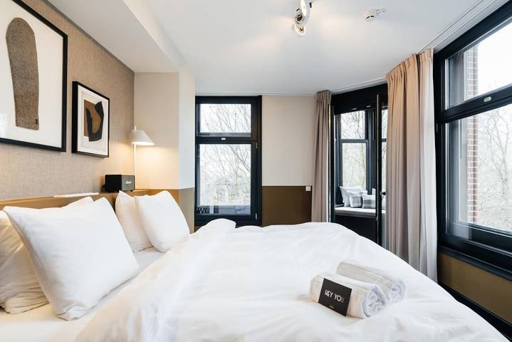 Hotel para 6 personas, con vistas y terraza - 1