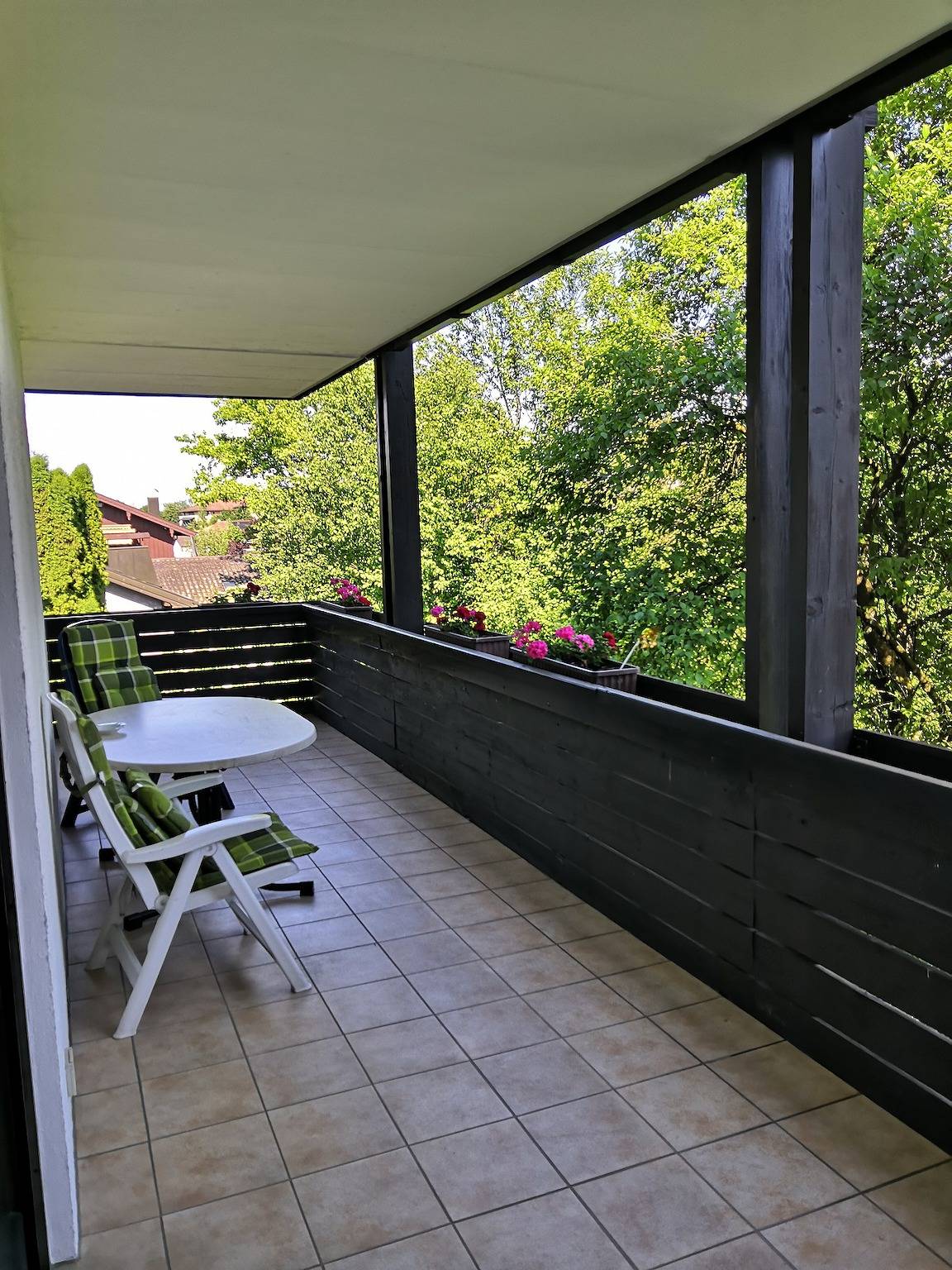 Ganze Ferienwohnung, Ferienwohnungen Schelhas - Ferienwohnung, 2.Stock Süd-Ost mit großem Balkon, 44 qm, 1 Zimmer Appartement in Prien, Prien am Chiemsee