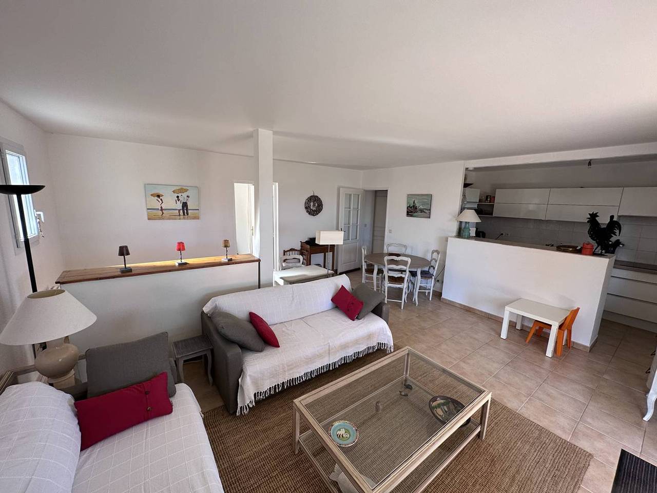 Entire apartment, Spacious 2-Room Apartment with Garden and Pool Access Near the Sea, Roquebrune-sur-Argens in Roquebrune-sur-Argens, Mediterranean Coast (France)