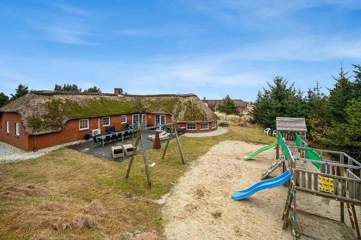 Villa für 14 Personen, mit Sauna und Balkon/Terrasse, mit Haustier - 1