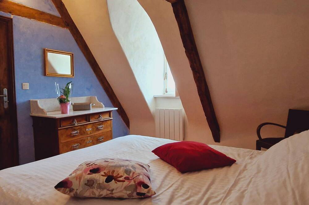 Le domaine des roseraies, gîte Flaubert in Saint-Benoît-de-l'Aure, Bayeux region