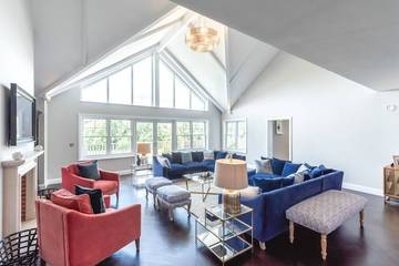 Glamping for 15 People in Soberton, Hampshire, Photo 3