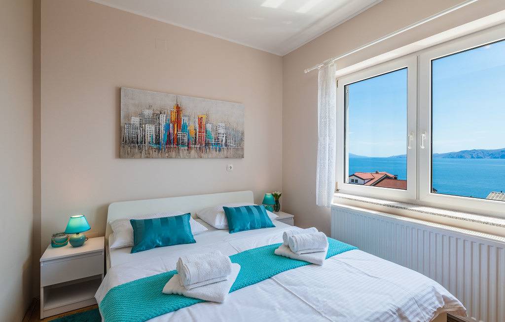 Villa Novi by Villas Guide in Novi Vinodolski, Primorje-Gorski Kotar