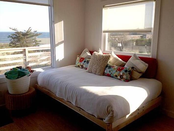 Cabin for 5 people, with yard and balcony in Montauk