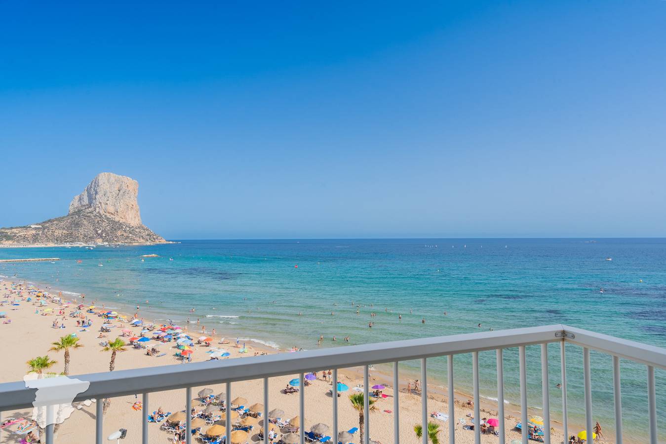 Entire apartment, Europa 2 in Platja de l'Algoleja (Calpe), Calpe