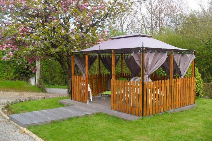 Gîte pour 5 personnes, avec terrasse et jardin à Haut-Loquin