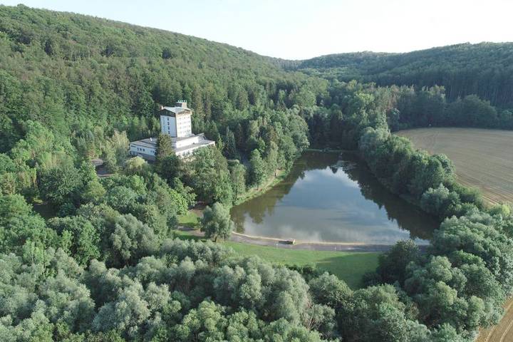 Hotel für 3 Personen, mit Terrasse und Garten sowie Seeblick