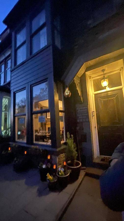 Bed and breakfast for 2 people, with garden in the Lake District