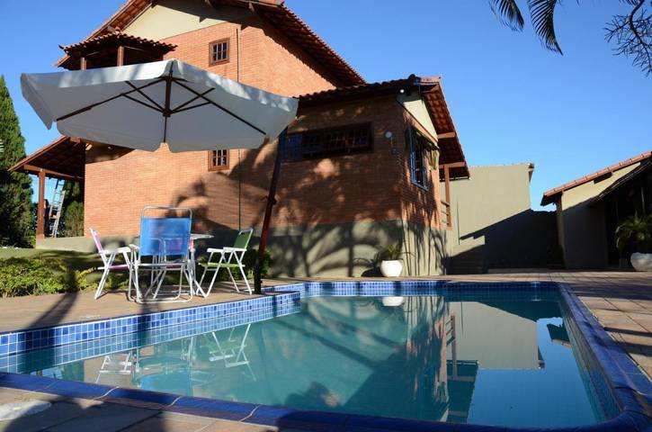 Casas e apartamentos de temporada para 8 pessoas, com jardim e sauna e ainda piscina and vista em Itatiaia