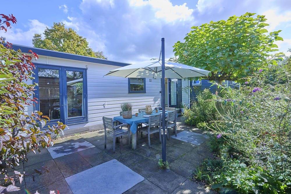 Frisse chalet nabij het strand en de zee in Goedereede, Goeree-Overflakkee