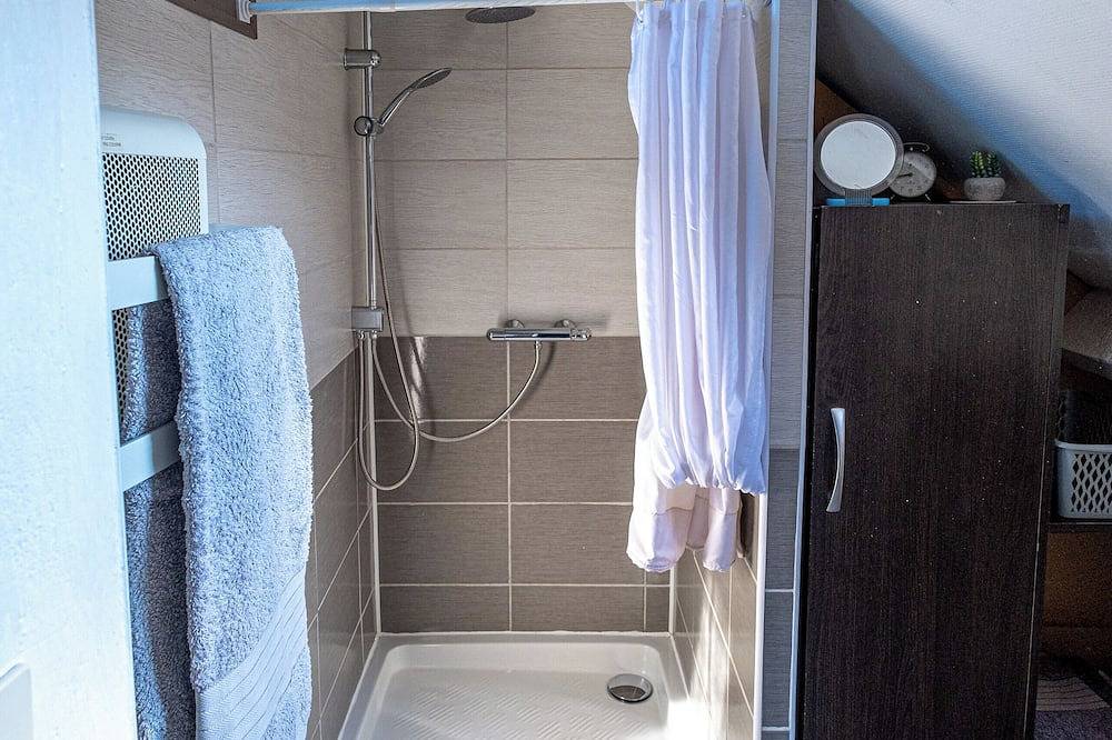 Entire apartment, Cœur de Charente-Maritime - La Charentaise, a peaceful refuge in Saint-Germain-de-Marencennes, Rochefort region