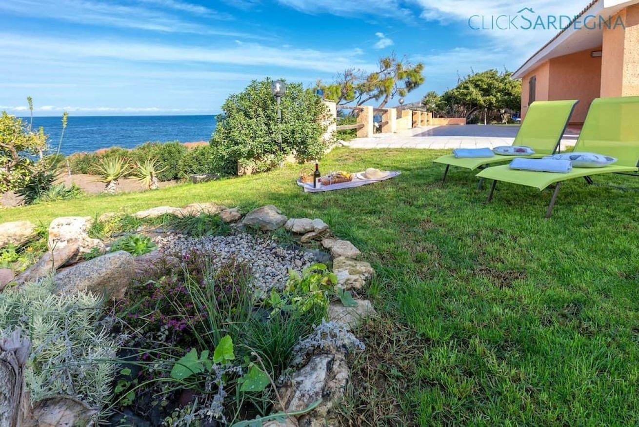 Villa bord de mer de la Marina de Sorso, 3 chambres, véranda sur la mer, jardin in Sorso, Province de Sassari