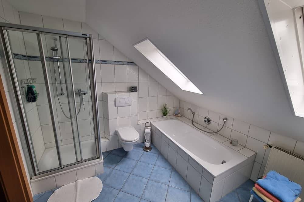 Ganze Wohnung, Nice big apartment! Very good quality! in Osterholz-Scharmbeck, Niedersachsen