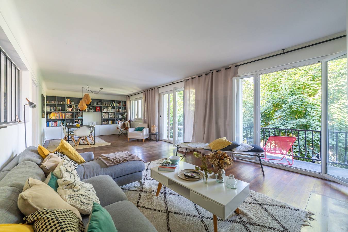 La Maison Rabier - Gare La Barre Ormesson à 300 m in Deuil-la-Barre, Val-d'Oise