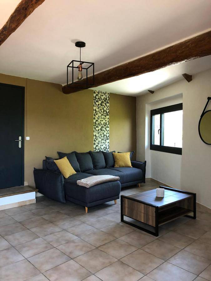 Gîte pour 4 personnes, avec terrasse et vue à Rasteau - 2