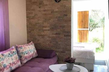 Bungalow für 4 Personen in Montenegro, Bild 4