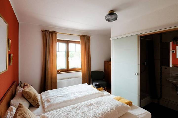 B&B für 2 Personen, mit Garten in der Eifel