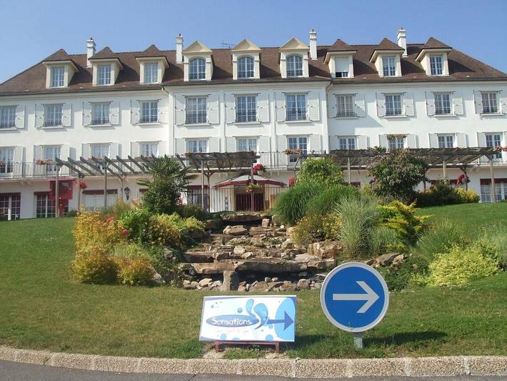 Hôtel pour 2 personnes, avec piscine et sauna ainsi que jacuzzi et jardin à Château-Thierry - 2
