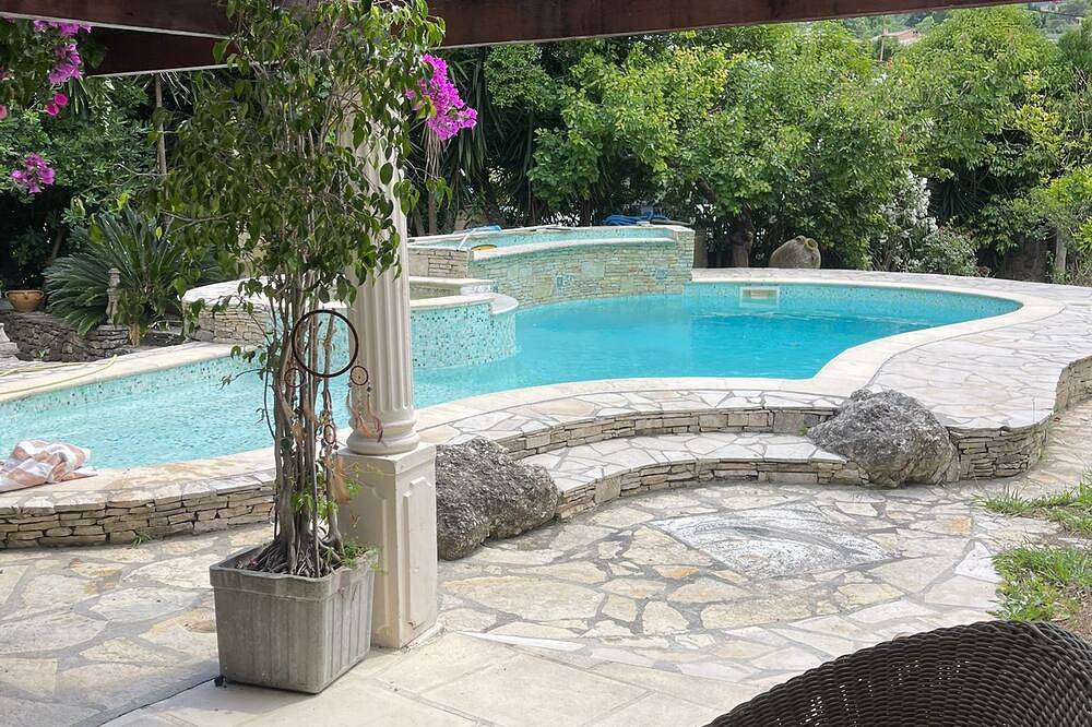 Havre de paix. 2 Private Appartment de 70m2 +pool + pool House garden + barbecue in Vallauris, Mittelmeerküste (Frankreich)