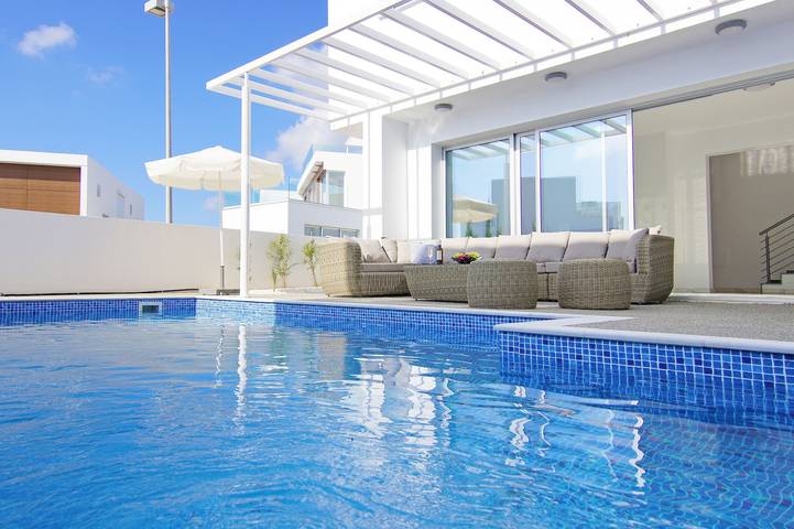 Ferienhaus für 6 Personen, mit Pool und Garten sowie Balkon in Ayia Napa - 2