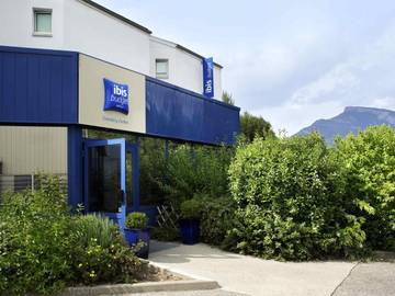 Hôtel pour 3 personnes, animaux acceptés à Challes-les-Eaux