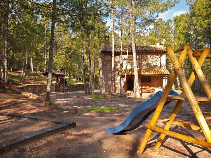 Casa rural para 9 personas, con jardín y piscina, Se admiten mascotas en Provincia de Lleida - 2