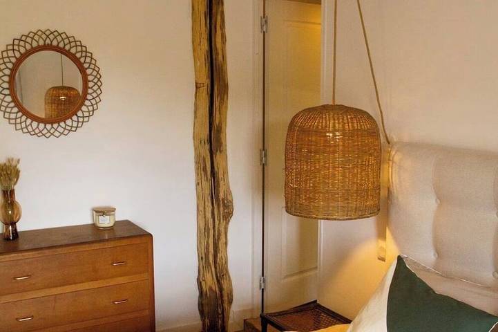 Apartamento entero, Lisael, Vacation Rental for 4 to 6 People Near Puy du Fou in Mauléon, Valle del Loira