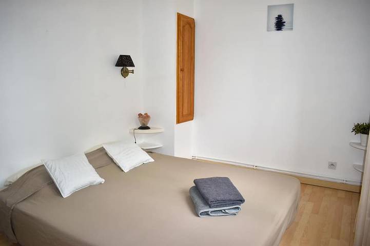 Location de vacances pour 10 personnes, avec jardin à Sernhac - 3