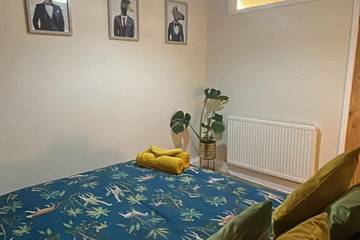 Holiday Home for 4 People in Chester, Cheshire, Photo 3