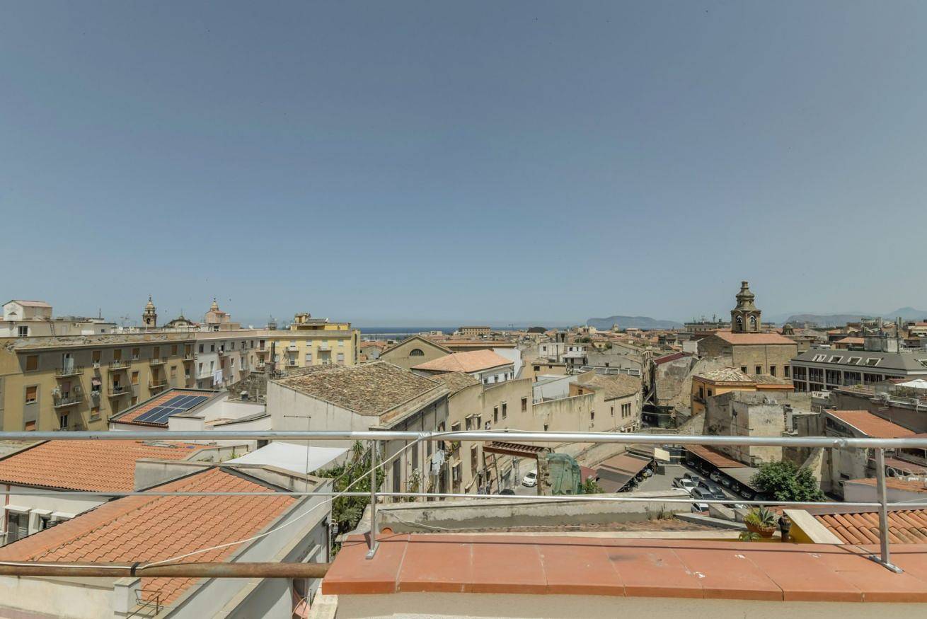 Appartamento intero, Palermo's Rooftop - Apt with Panoramic Terrace in Castellammare (Palermo), Palermo