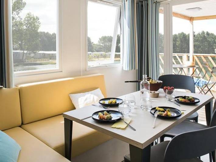 Camping La Forêt  - Mobilheim 2 personen - Family - Preis inklusive für 2 Personen, 4 Personen in kostenpflichtigen Optionen, die beim Campingplatz gebucht werden müssen. in Lourdes, Hautes-Pyrénées