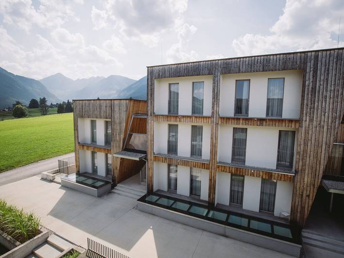 Ferienwohnung für 8 Personen, mit Balkon/Terrasse und Balkon sowie Terrasse und Sauna in Rohrmoos