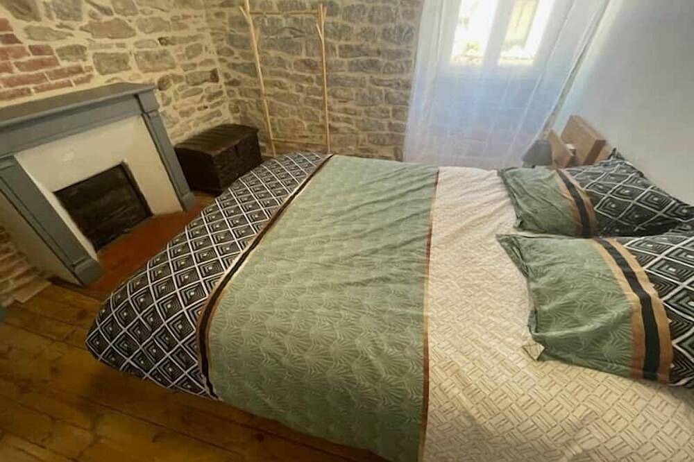Maison en Pierre • Rocamadour 7 min • 10/12 Pers in Rignac (Lot), Parc Naturel Régional des Causses du Quercy