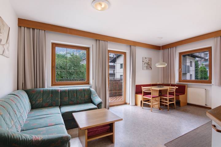 Ferienwohnung für 5 Personen, mit Garten im Vinschgau